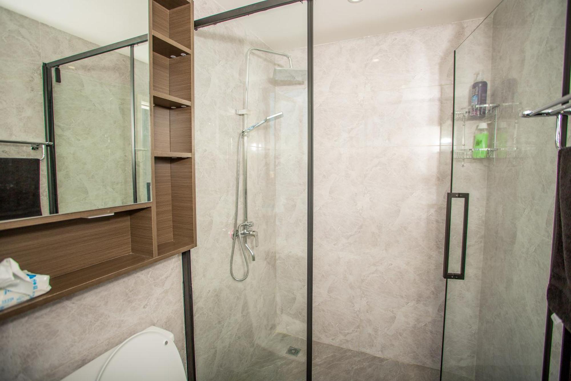 Manor Park Two Bedroom In Kilimani Apartment