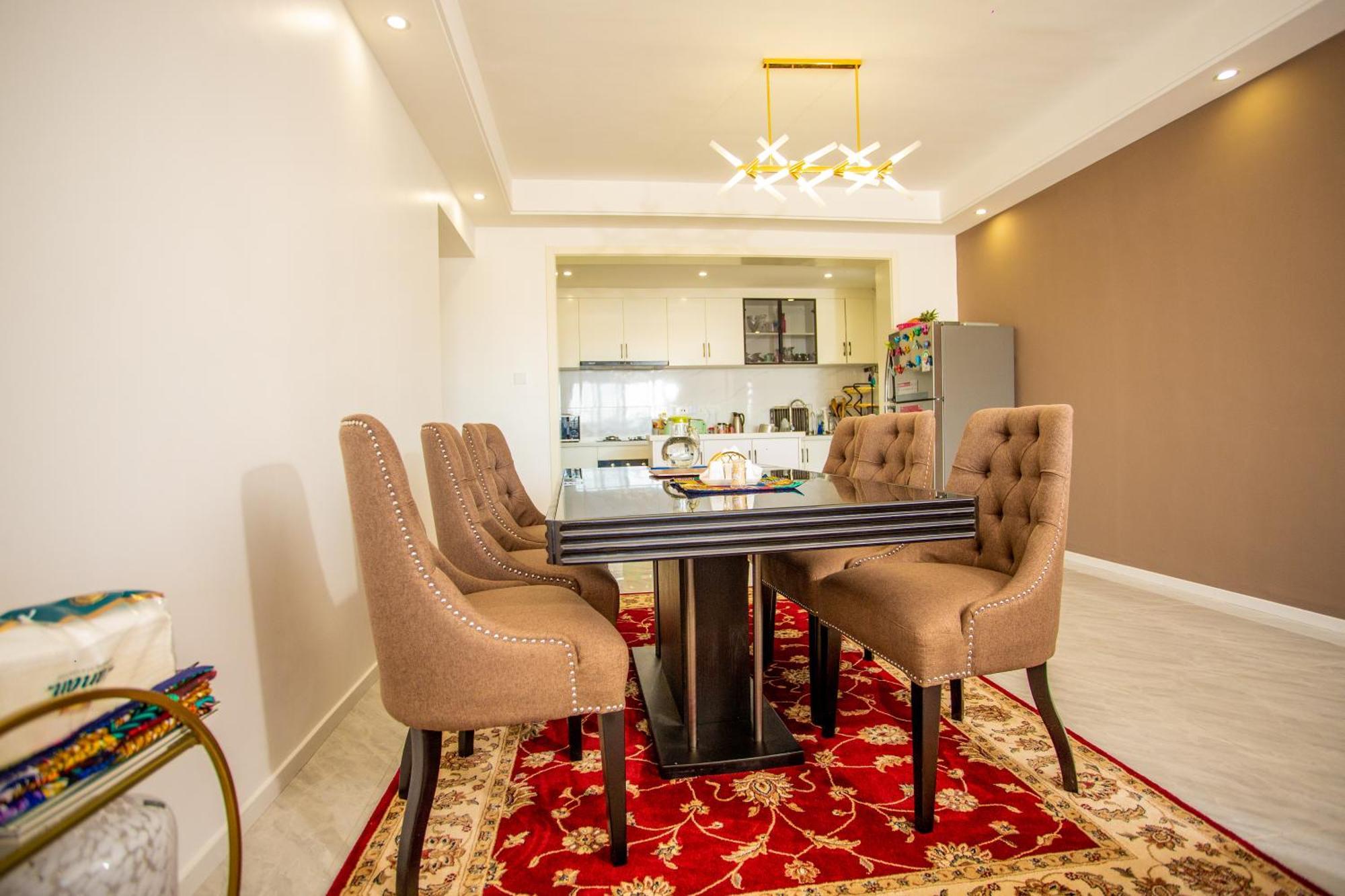 Manor Park Two Bedroom In Kilimani Apartment *