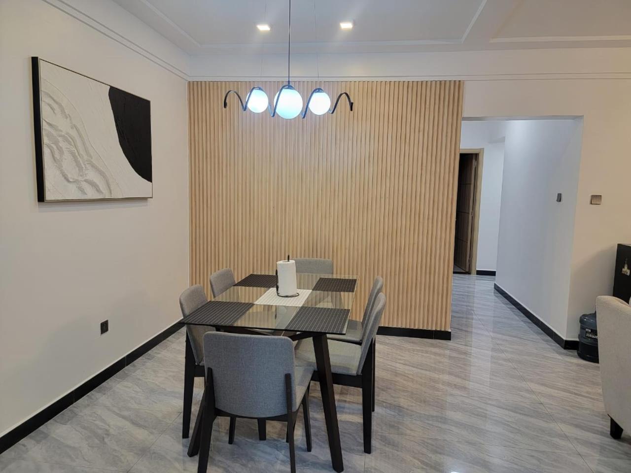 Apartment Luxurious 3 Bedroom - Staroot Residency, Kilimani