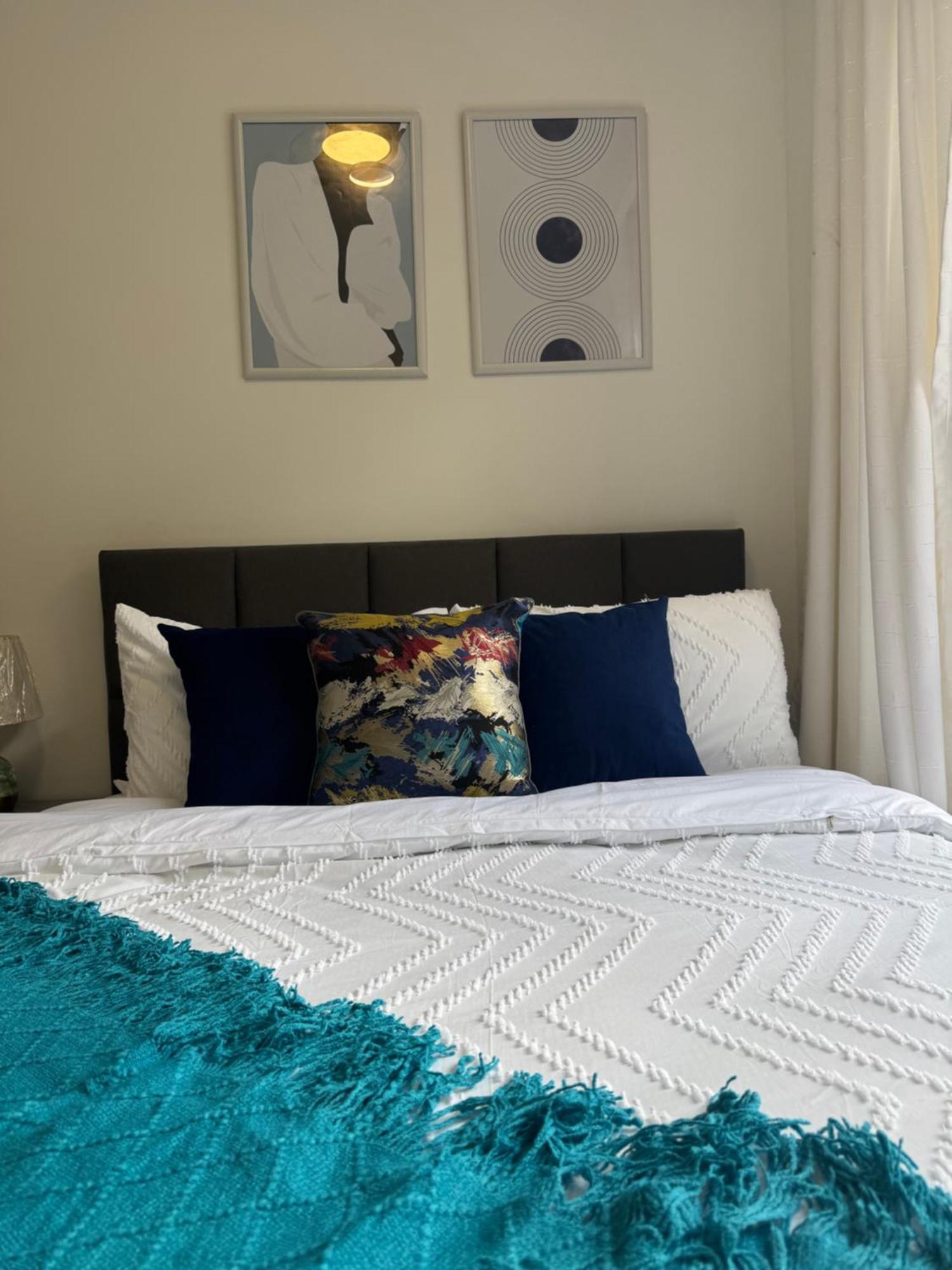 The Cozy Corner Apartment