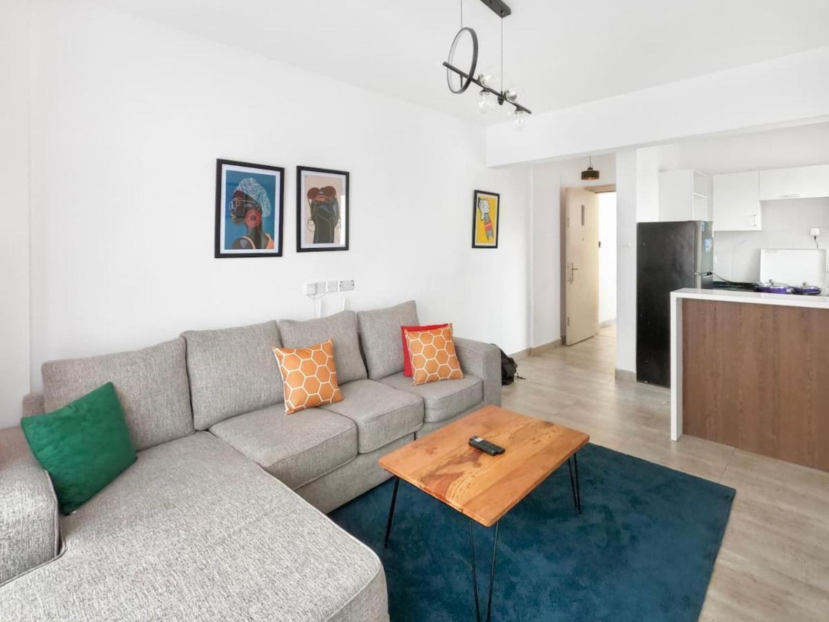 Fully Equipped 1br W Prime Location, King Bed