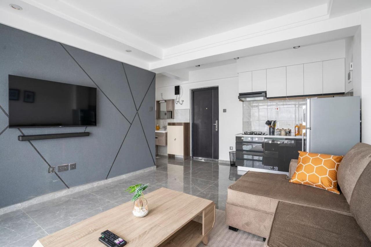 1br With Gym, King Bed ,city Views And Prime Location Nairobi