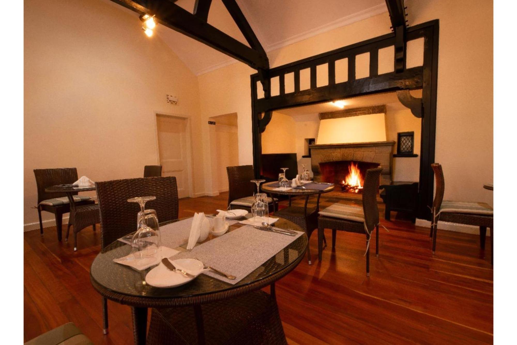 Kongoni House Hotel *