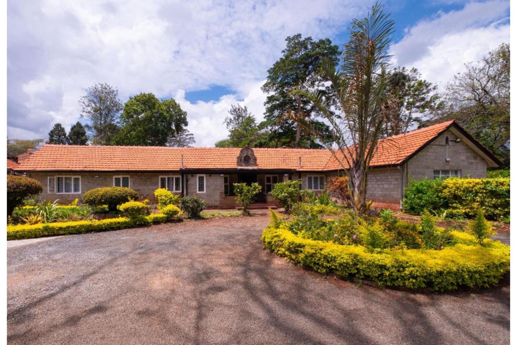 Hotel Kongoni House *
