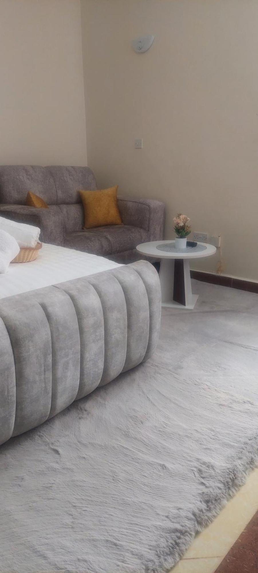 Kathryn's Cosy Homes * Nairobi