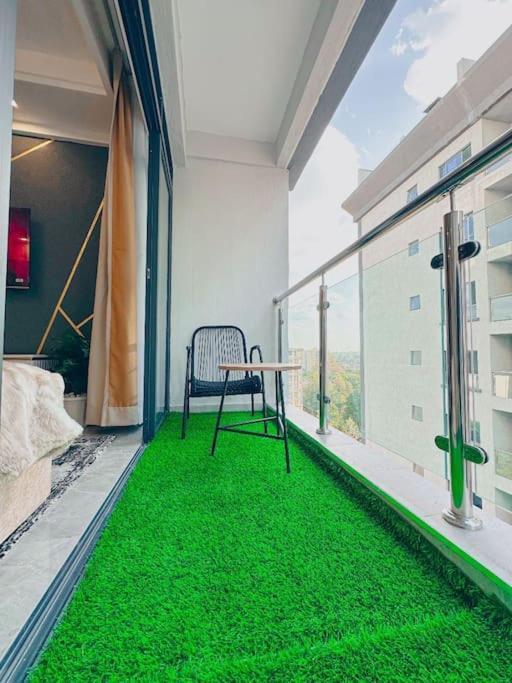 1 Bedroom Lavington Oasis Leisure