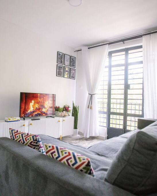 1 Bedroom Cosy In Nairobi, Kitsuru Apartment