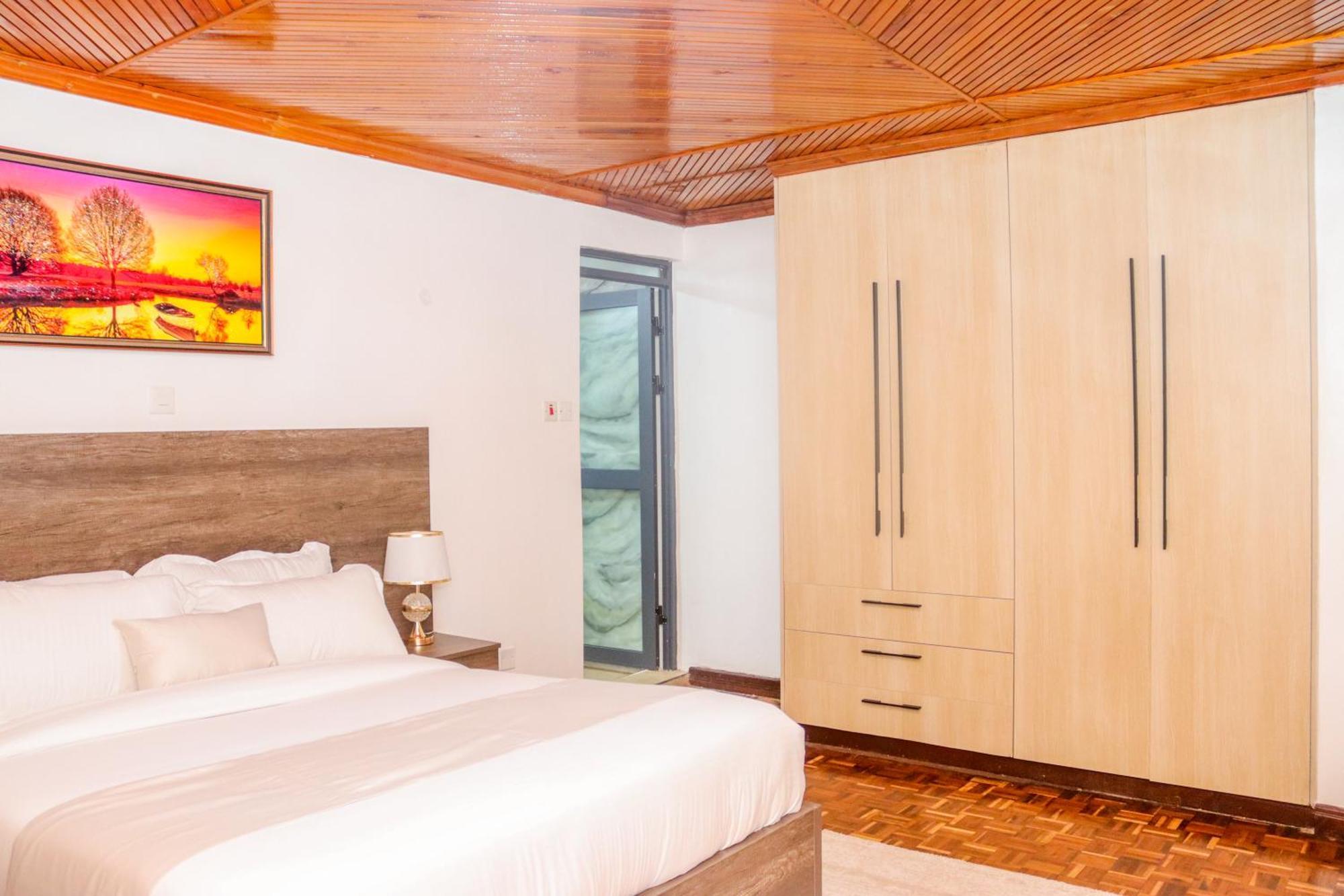 Lumina Gigiri Hotel 4*