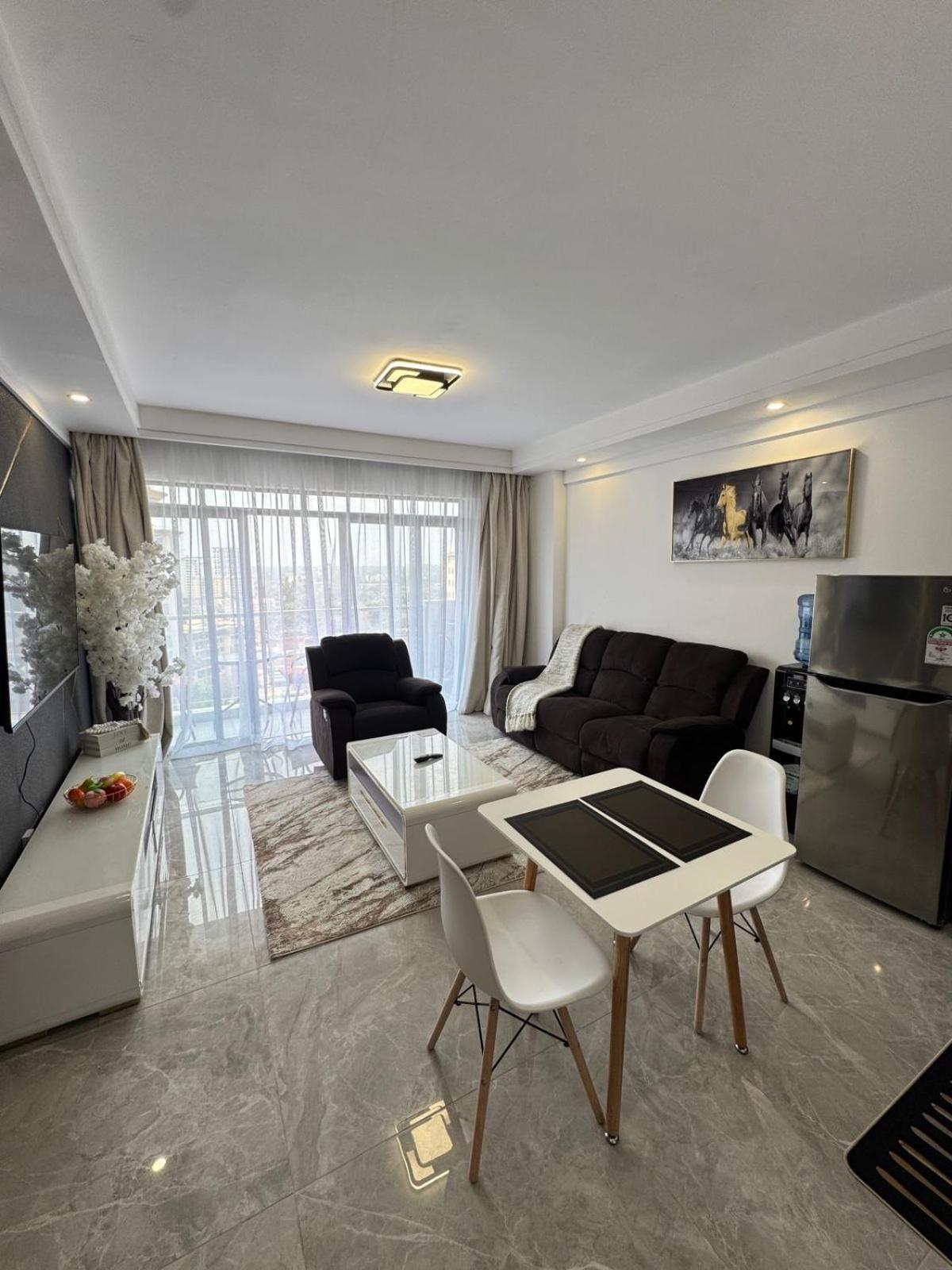 Lisa Luxury Homes