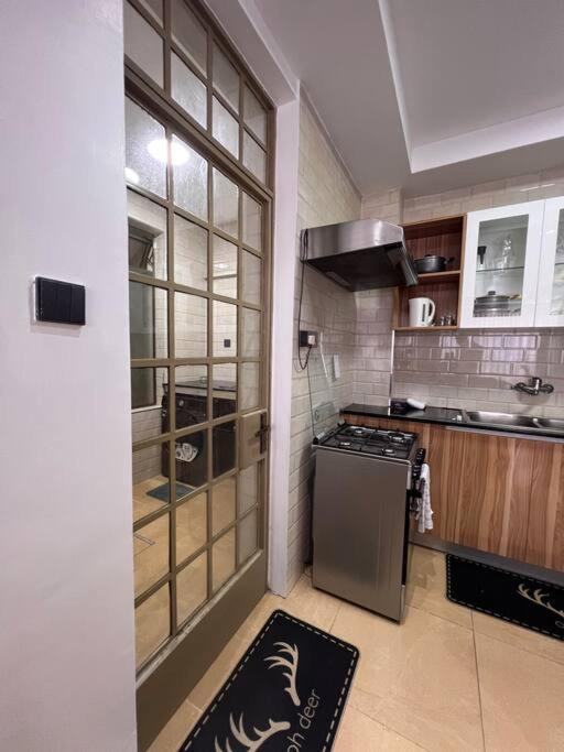 Apartment Charming Luxury With Pool In Kileleshwa