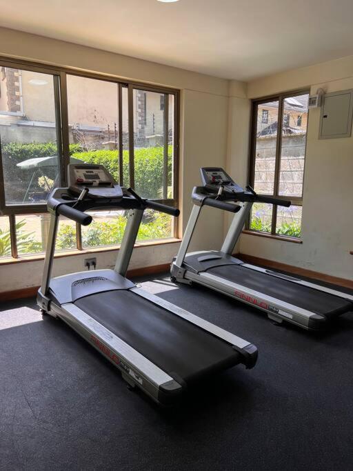 Apartment Charming Luxury With Pool In Kileleshwa *
