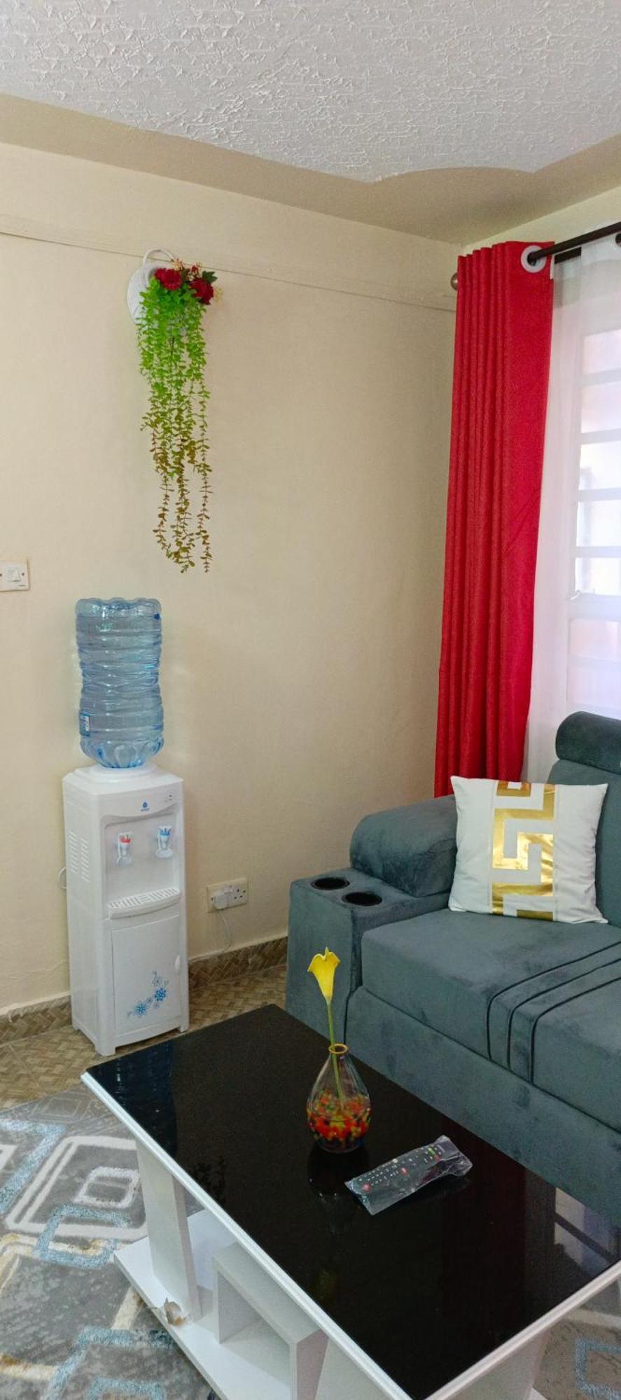 Jade Apartment