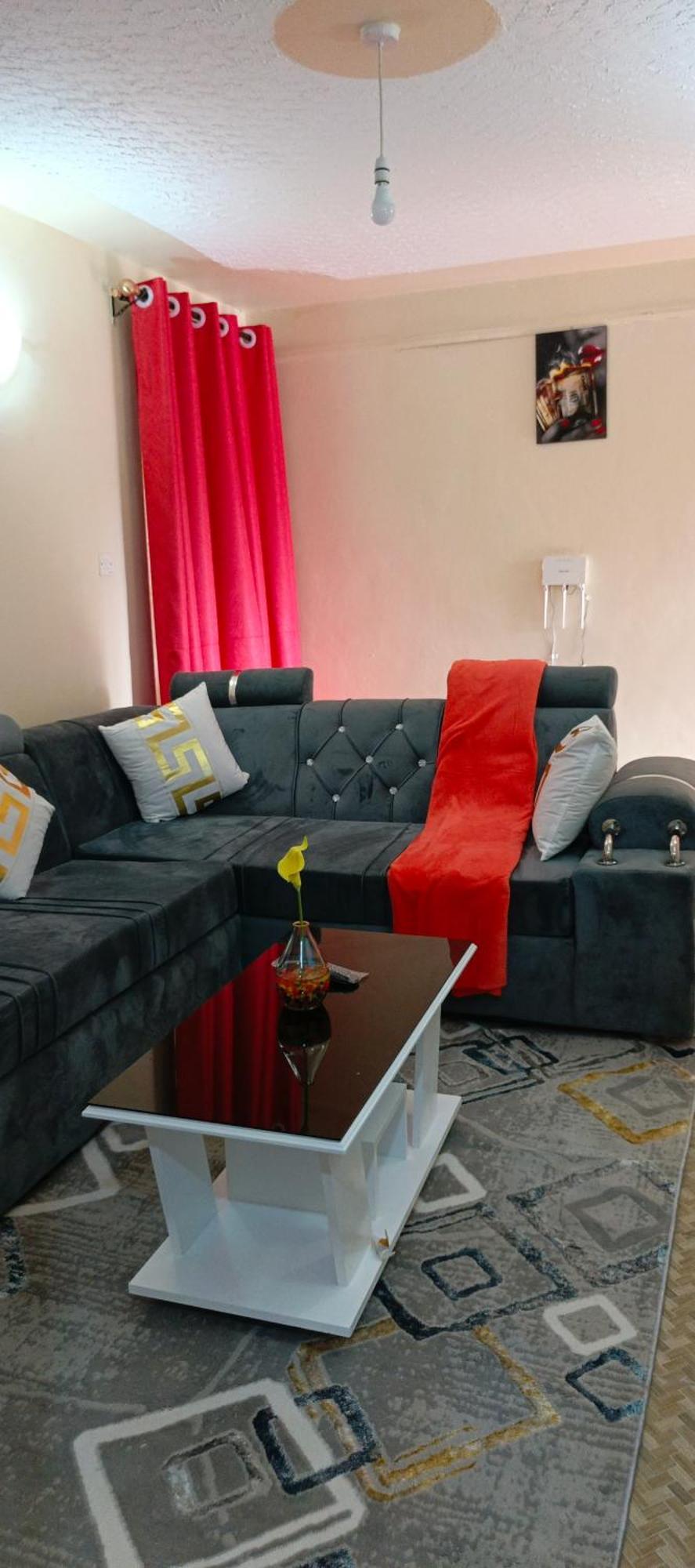 Jade Apartment