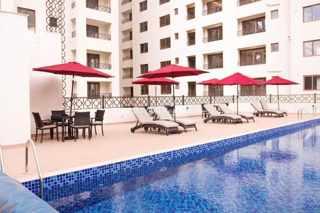 View1 Bdrm With Pool And Gym *