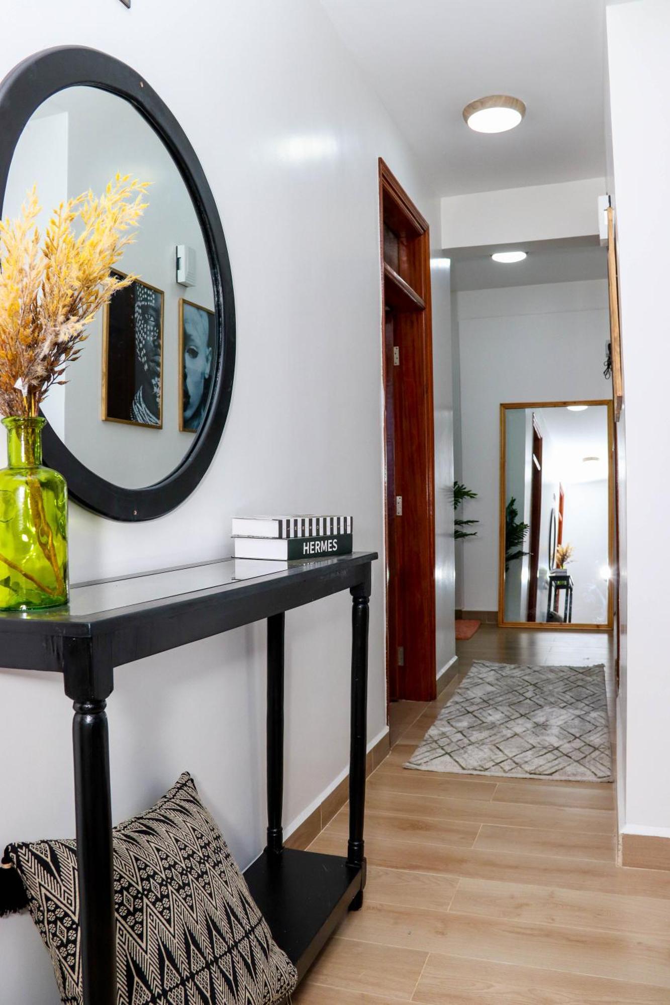 2 Bedroom Luxury Centrally Located In Westlands In Nairobi-book Your Stay! Apartment Nairobi
