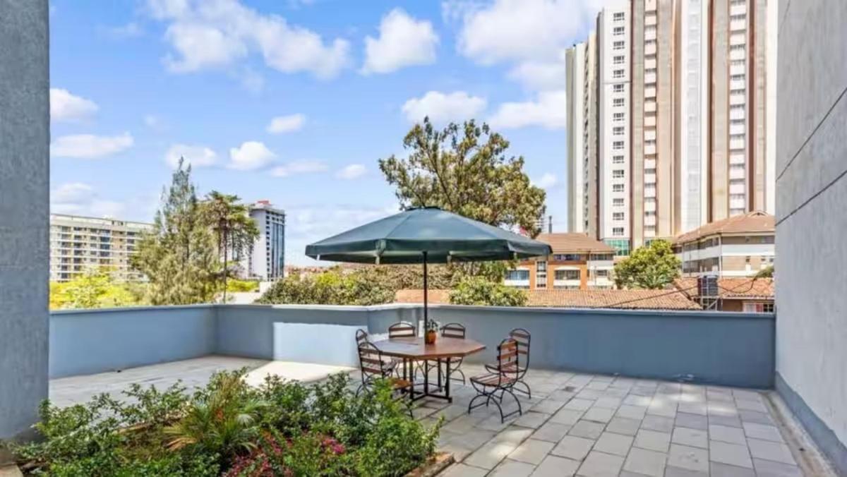 Cozy & Stylish In Apartment Nairobi