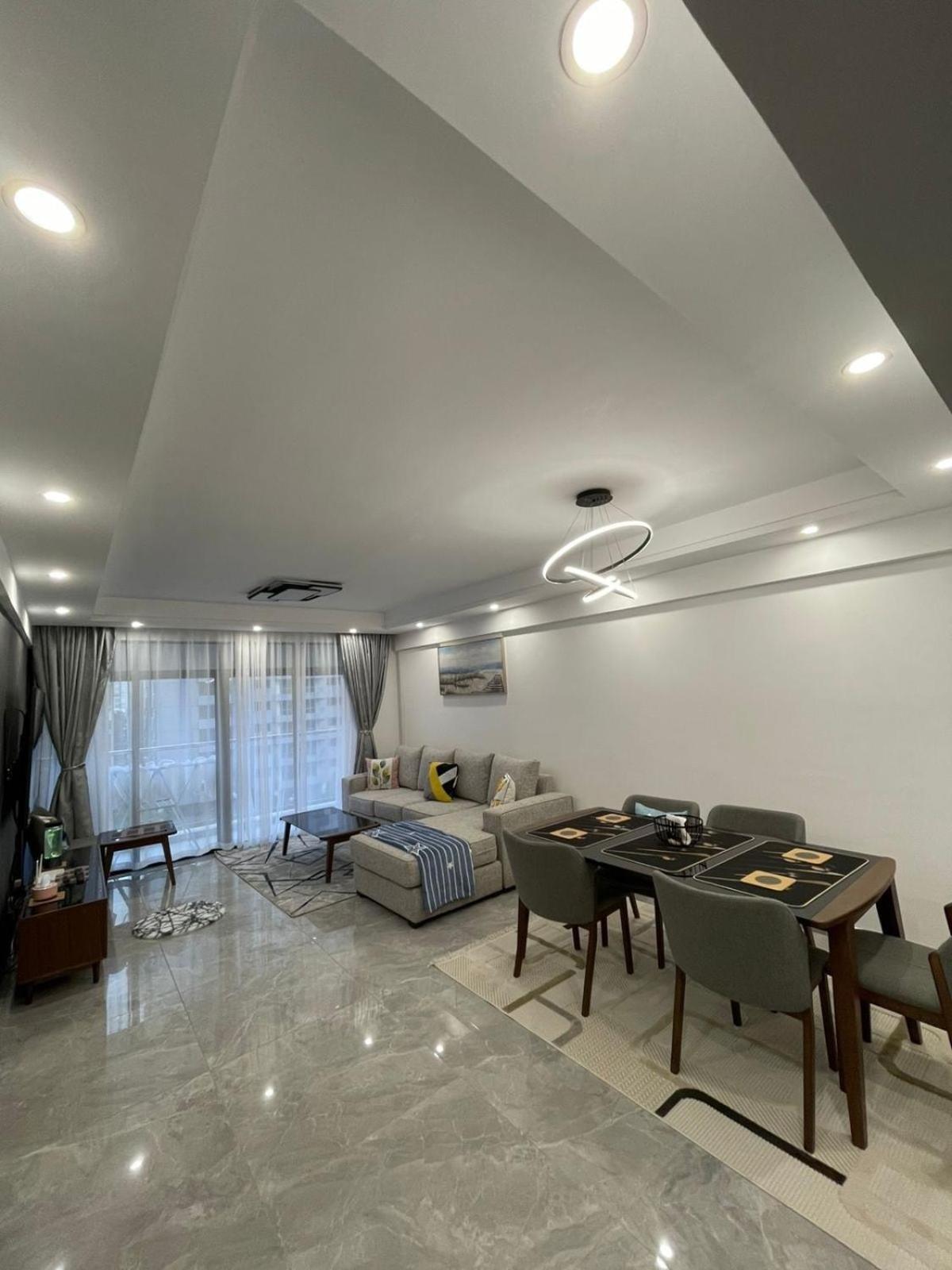 Ferari Homes Apartment *