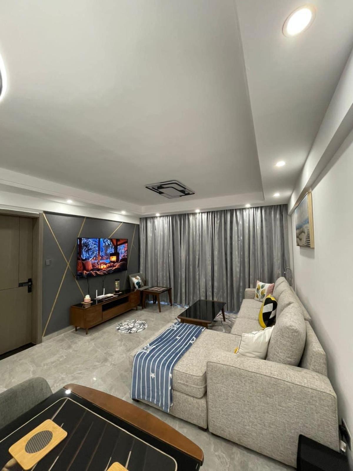 Apartment Ferari Homes