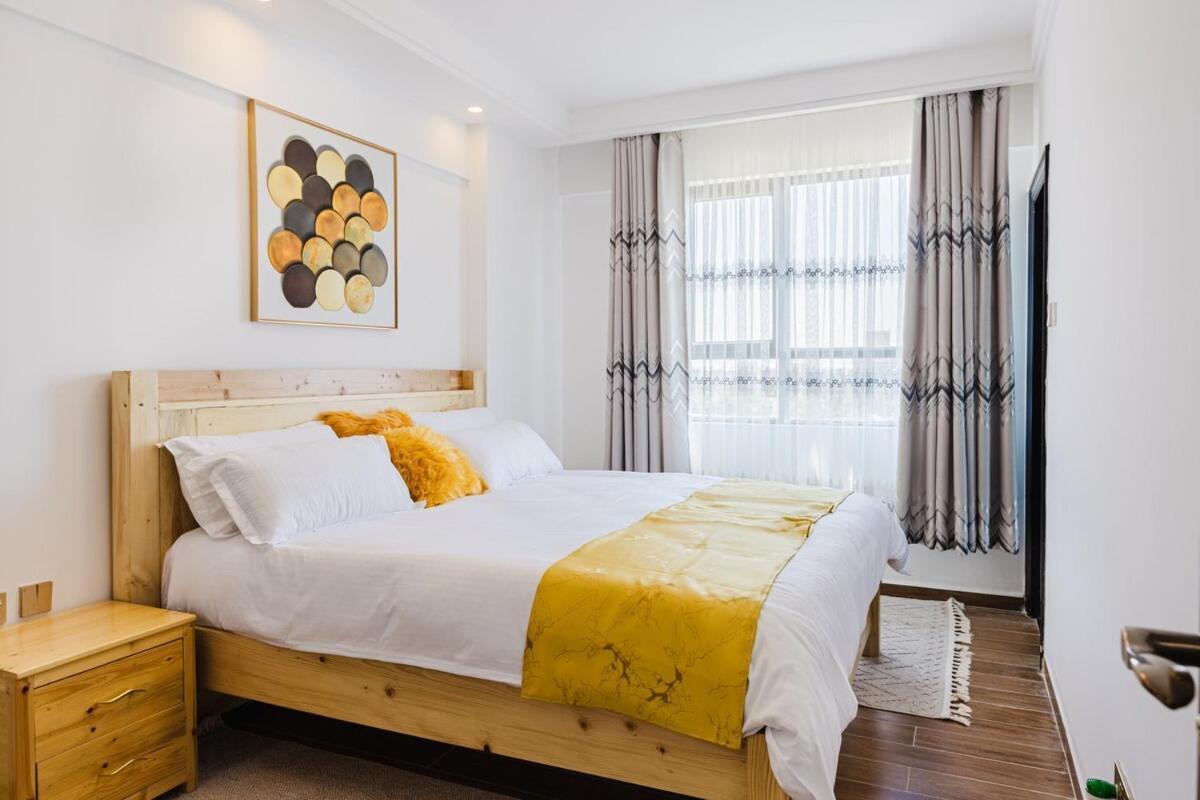 A Contemporary 2-bedroom Master Ensuite Unit - Kilimani Apartment Nairobi