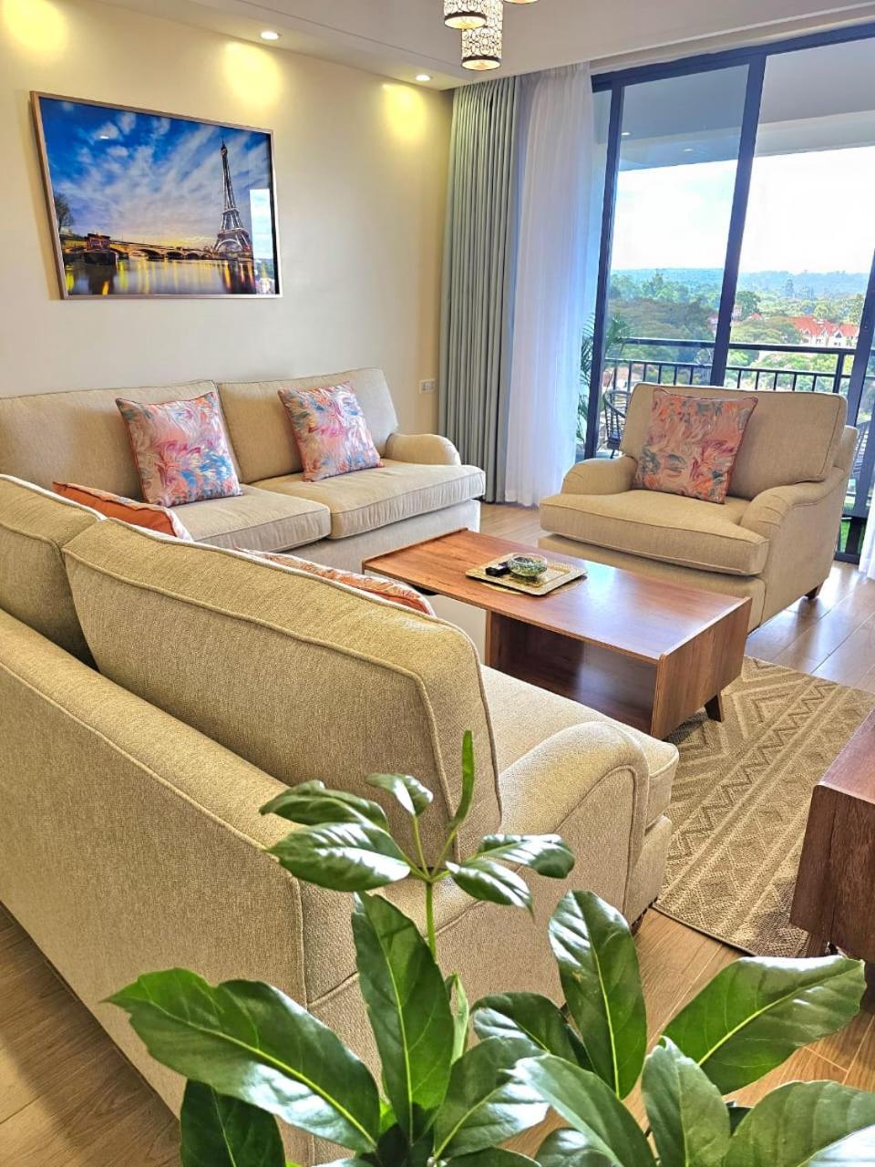 Apartment Modern Retreat Residencies With Amazing Breathtaking Views,heated Swimming Pool ,gym ,private Ample Parking Space Which Offers A Luxurious Living *