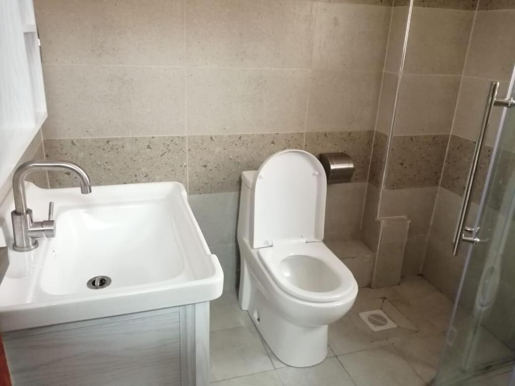 De Gold Nest Haven, Kileleshwa *