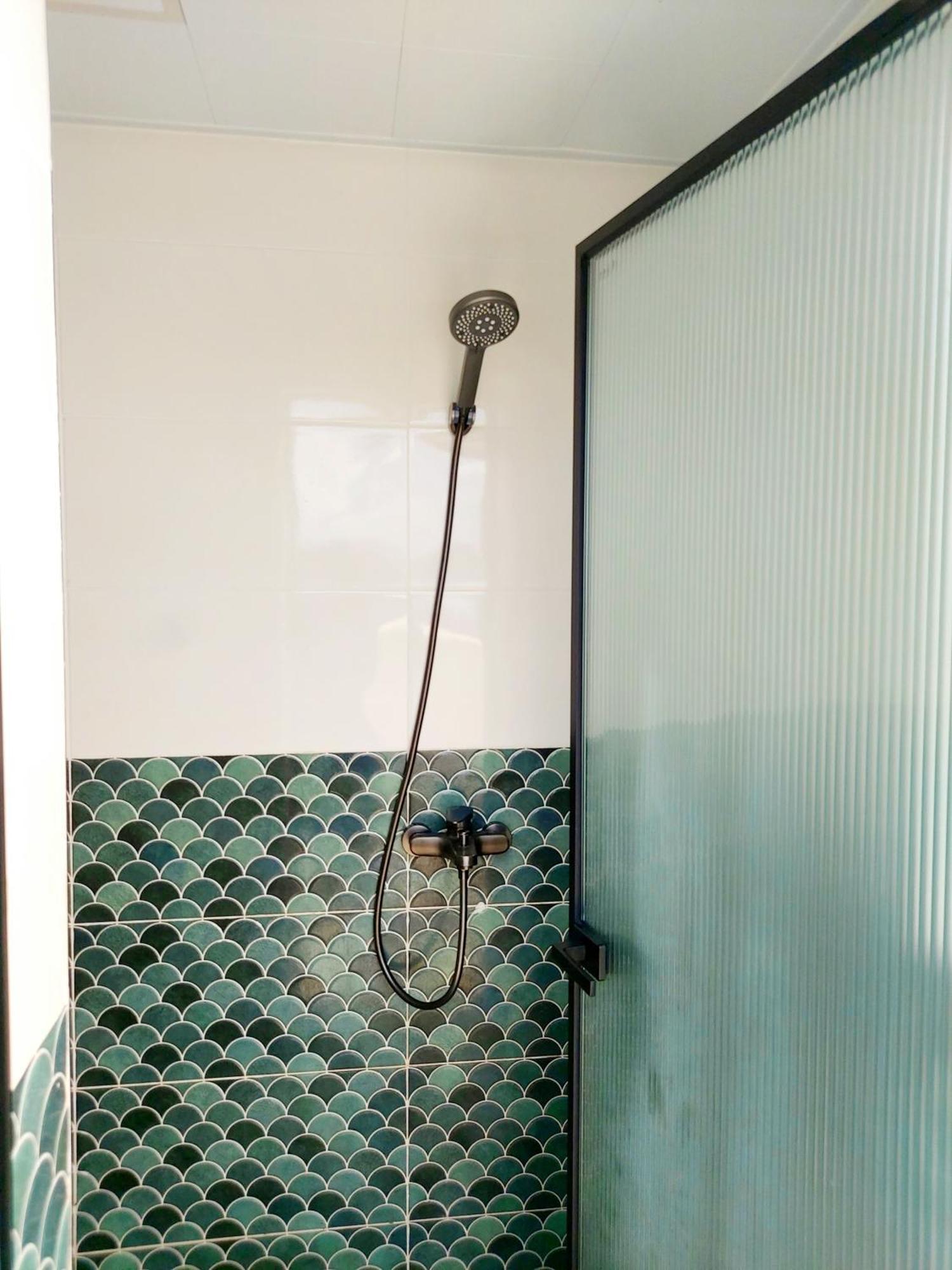 Luxury With Rooftop Swimming Pool And Gym In Westlands Nairobi
