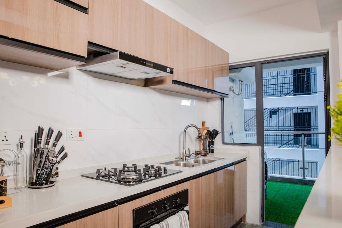 Apartment 3br Riverside Winchester *