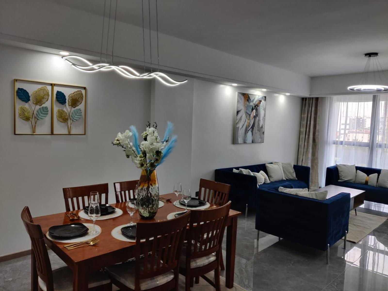Metro Living Retreat Three Bedroom With Swimming Pool, Fully Equipped Gym, Ample Parking Space, And Proximity To Major Shopping Malls Apartment *