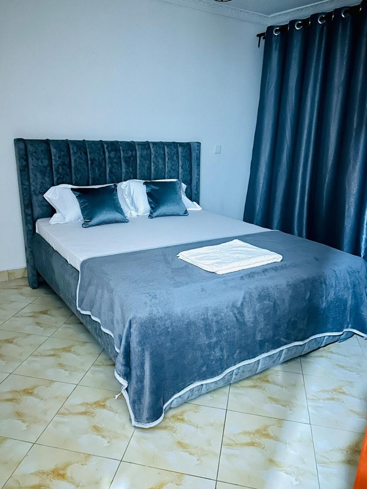 Apartment Rahani 5apartment0716-908-233 *