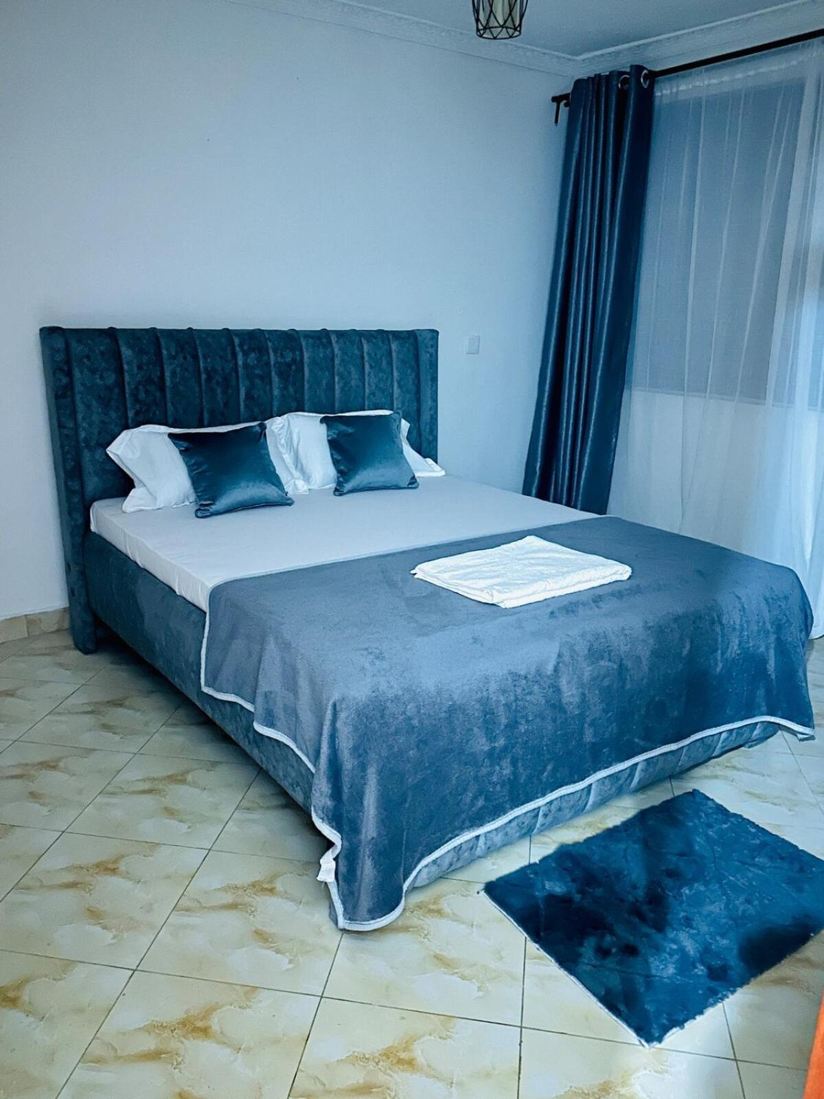 Apartment Rahani 5apartment0716-908-233 *