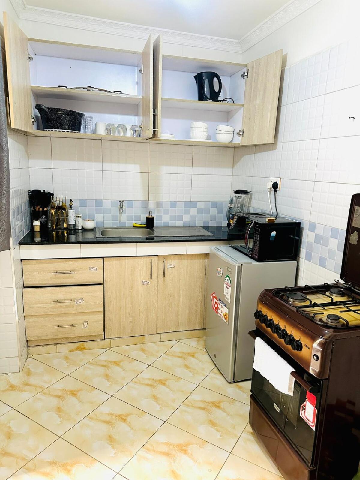 Rahani 5apartment0716-908-233 *