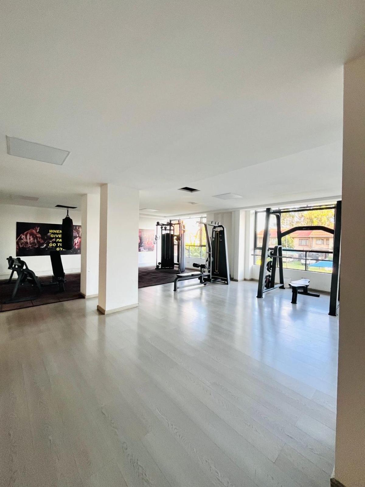 Modern Serviced,furnished 3 Bed To Let In Kilimani Apartment