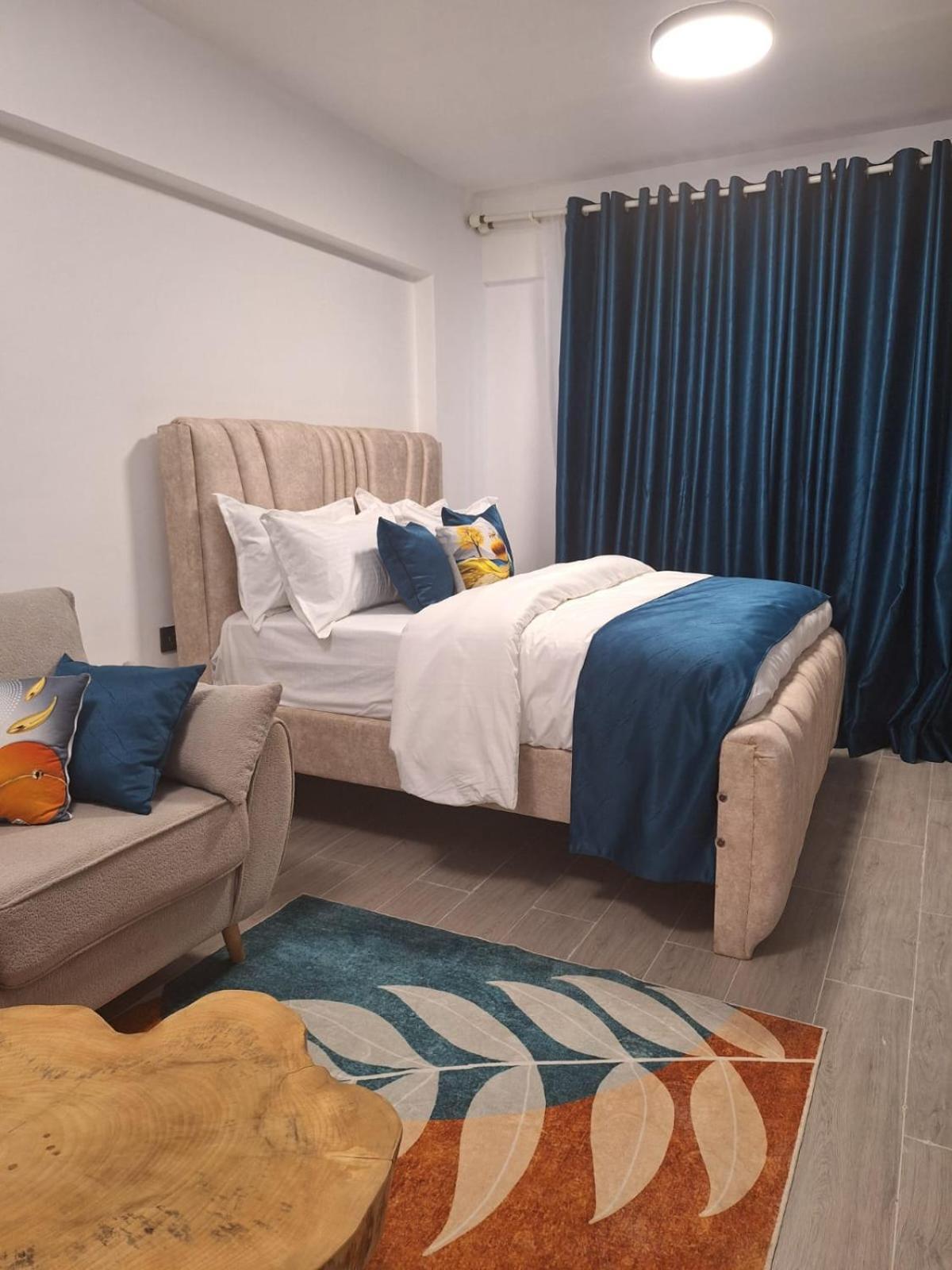 Camore Golden Mango * Nairobi