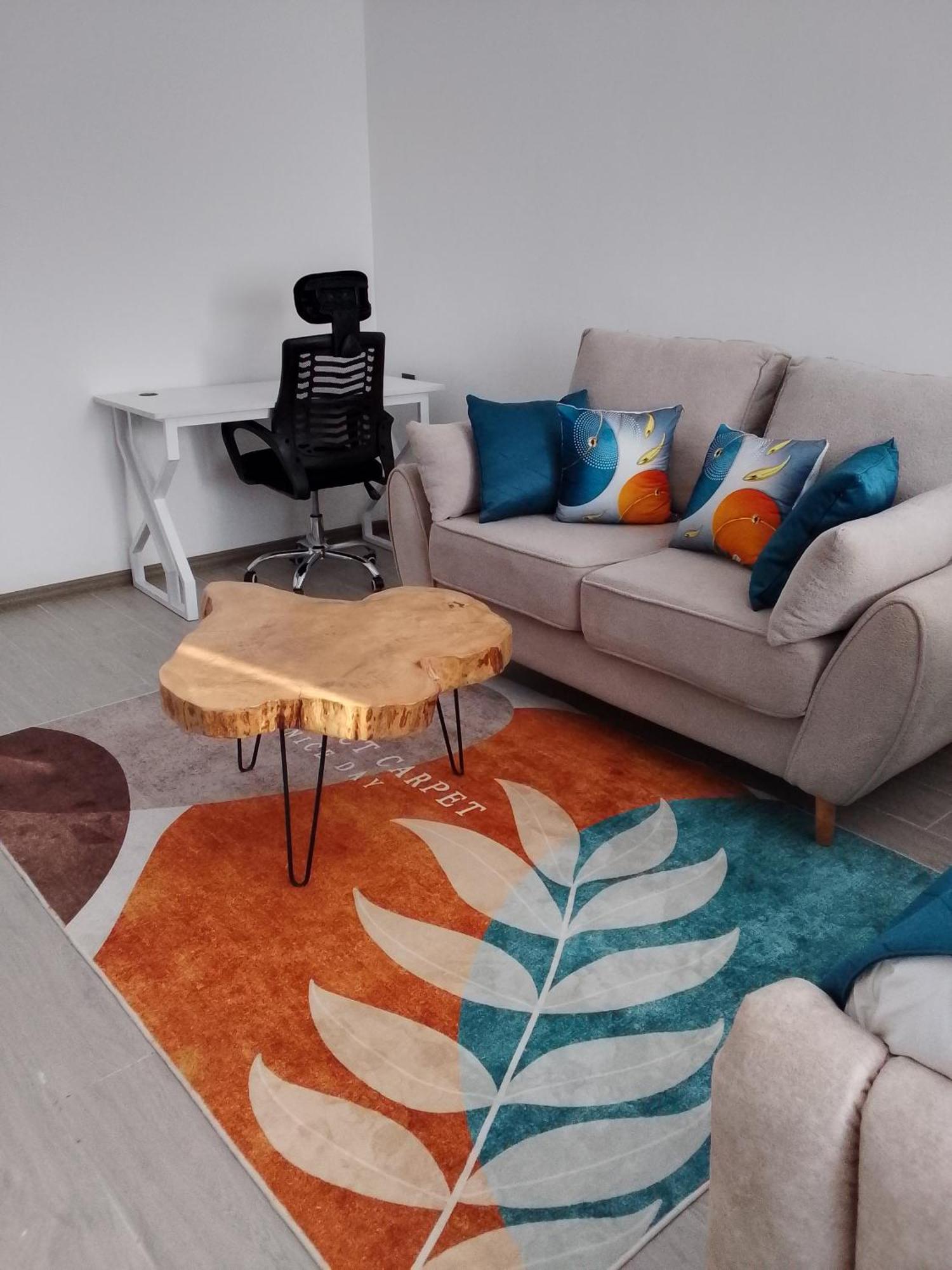 Apartment Camore Golden Mango