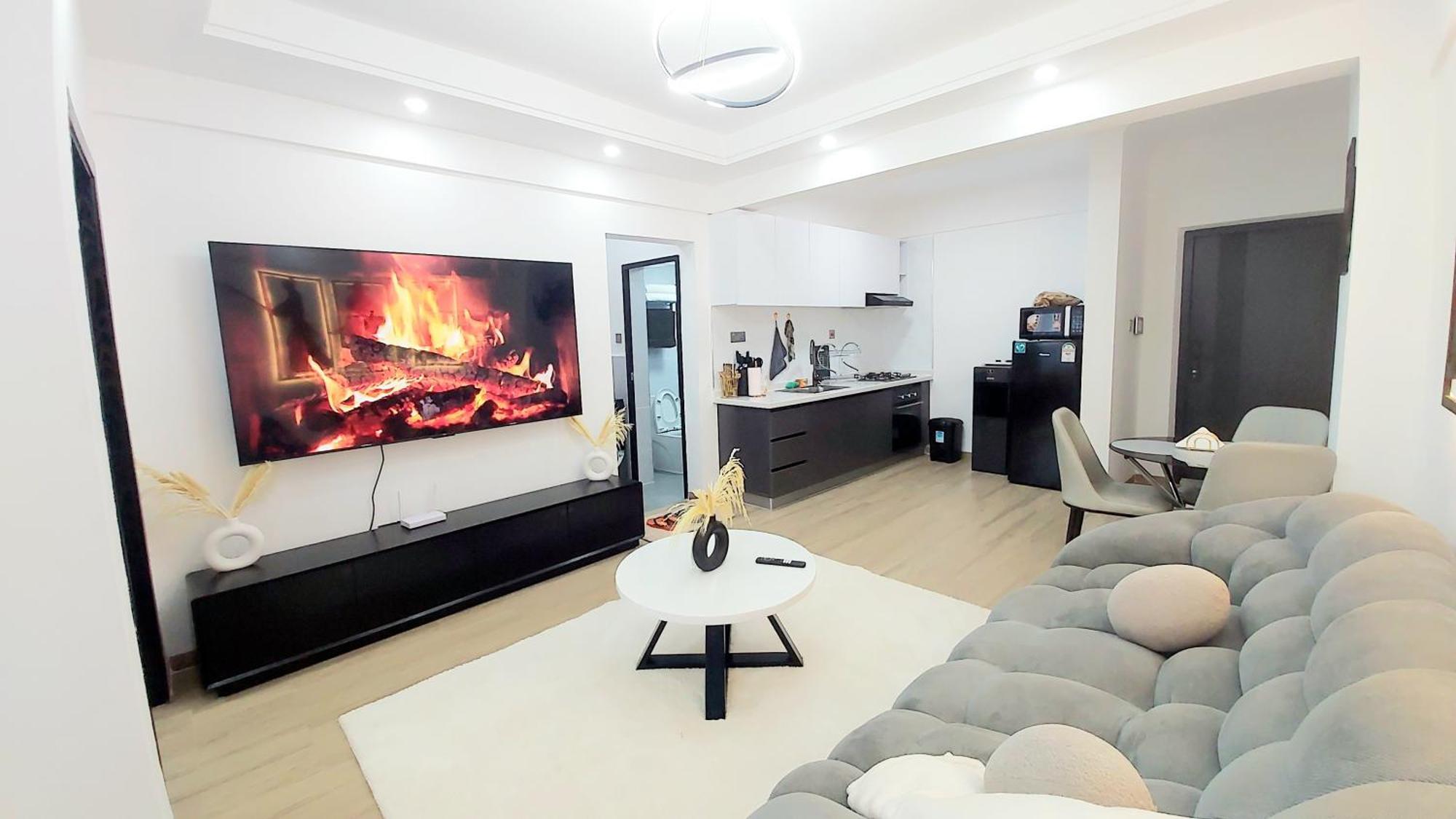 Luxury With Rooftop Swimming Pool And Gym In Westlands Apartment Nairobi