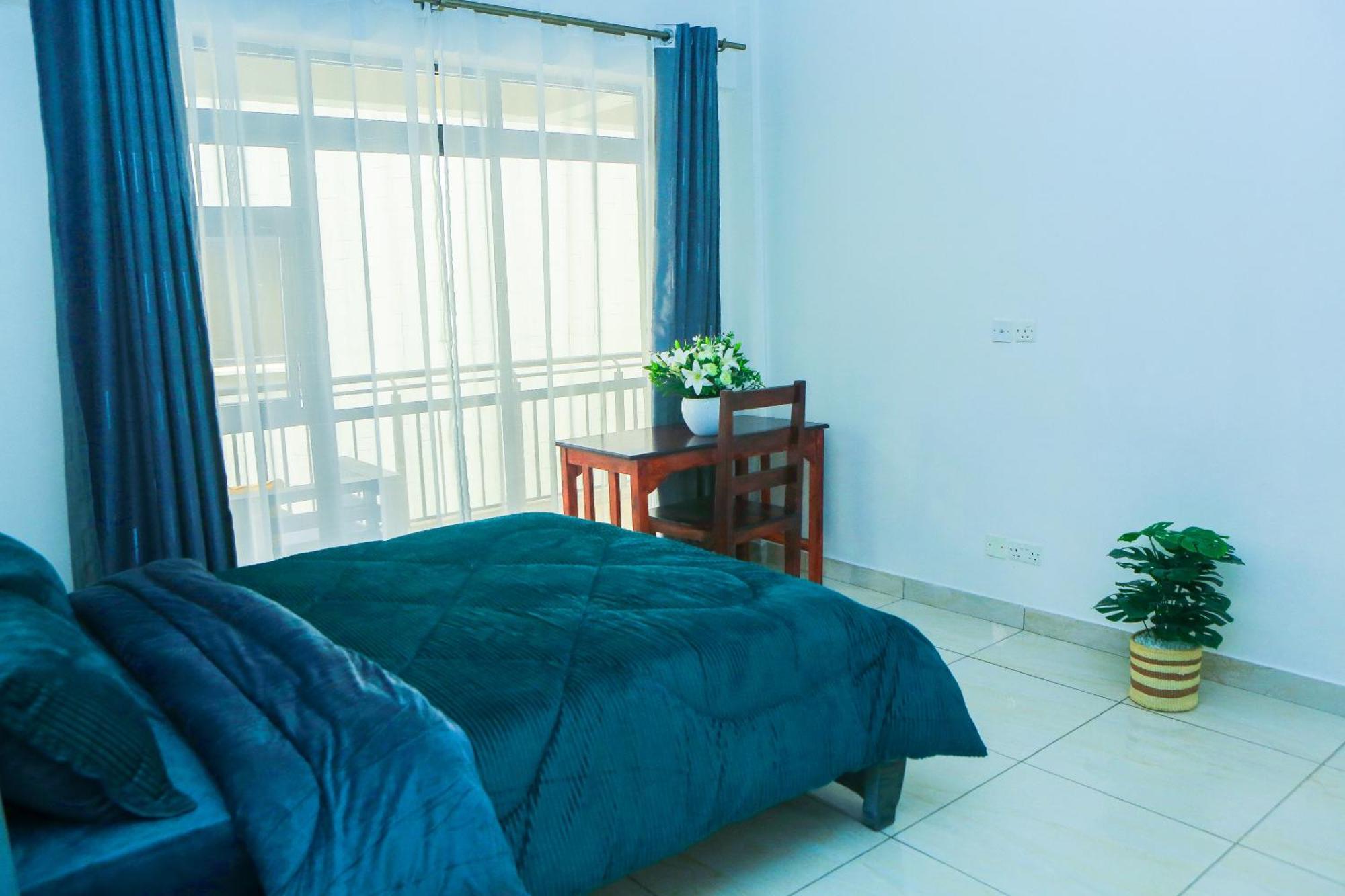 Apartment Stylish 3-bed Ensuite In Westlands