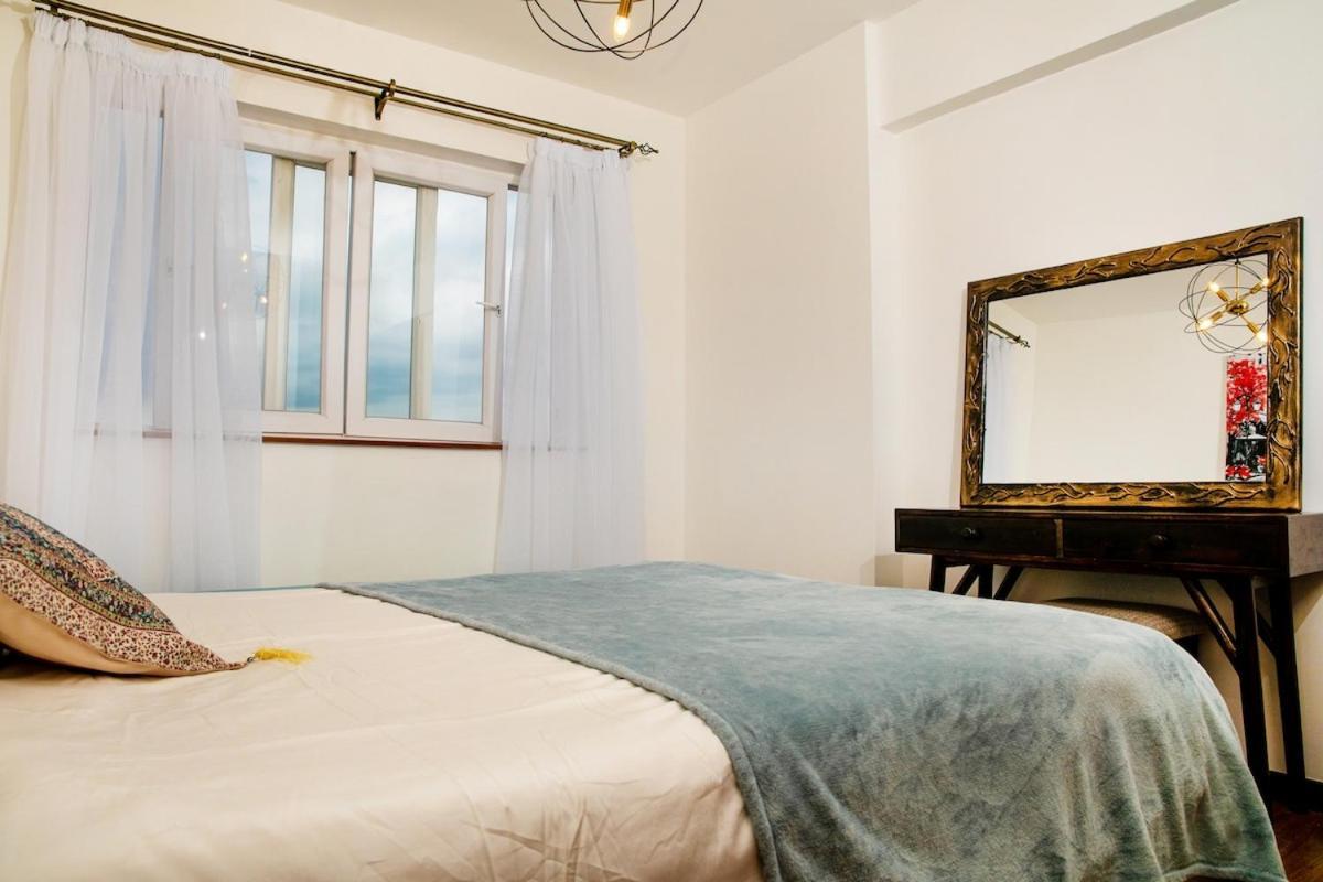 Bella Vista! Sweeping Nature Views In Kileleshwa! Apartment *