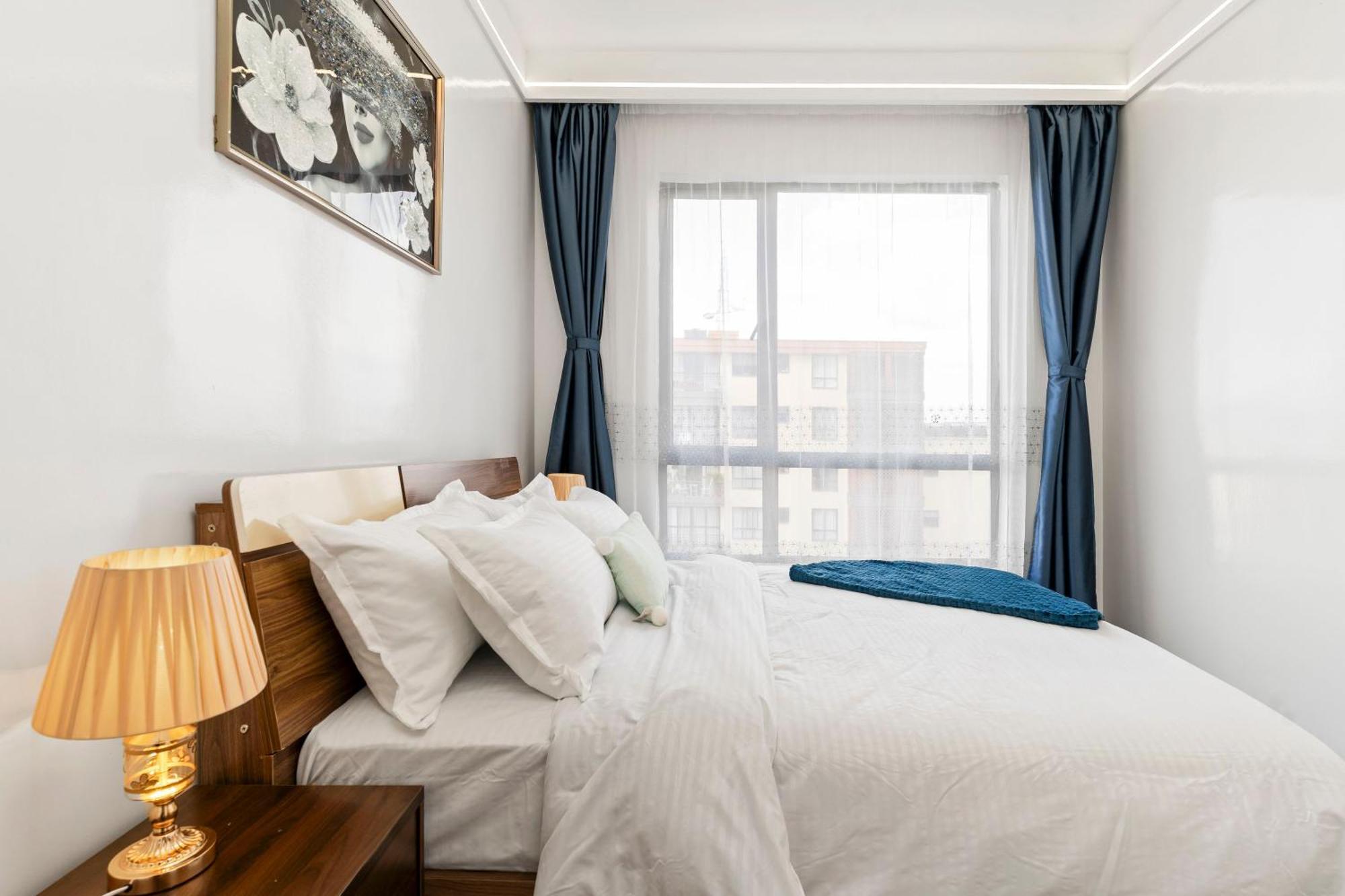 Apartment Safari Escape Near Junction Mall *