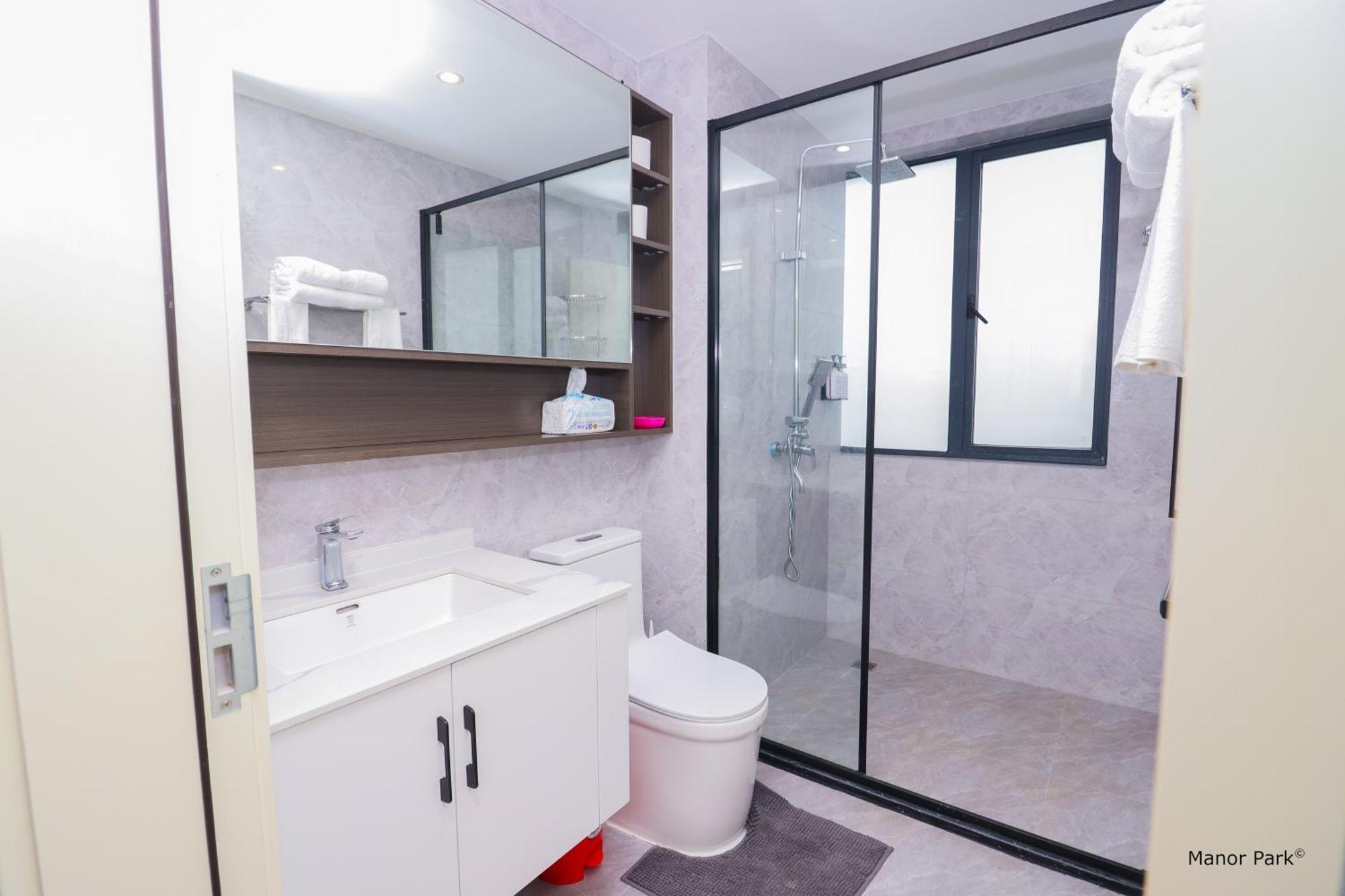 Manor Park Two Bedroom In Kilimani Apartment