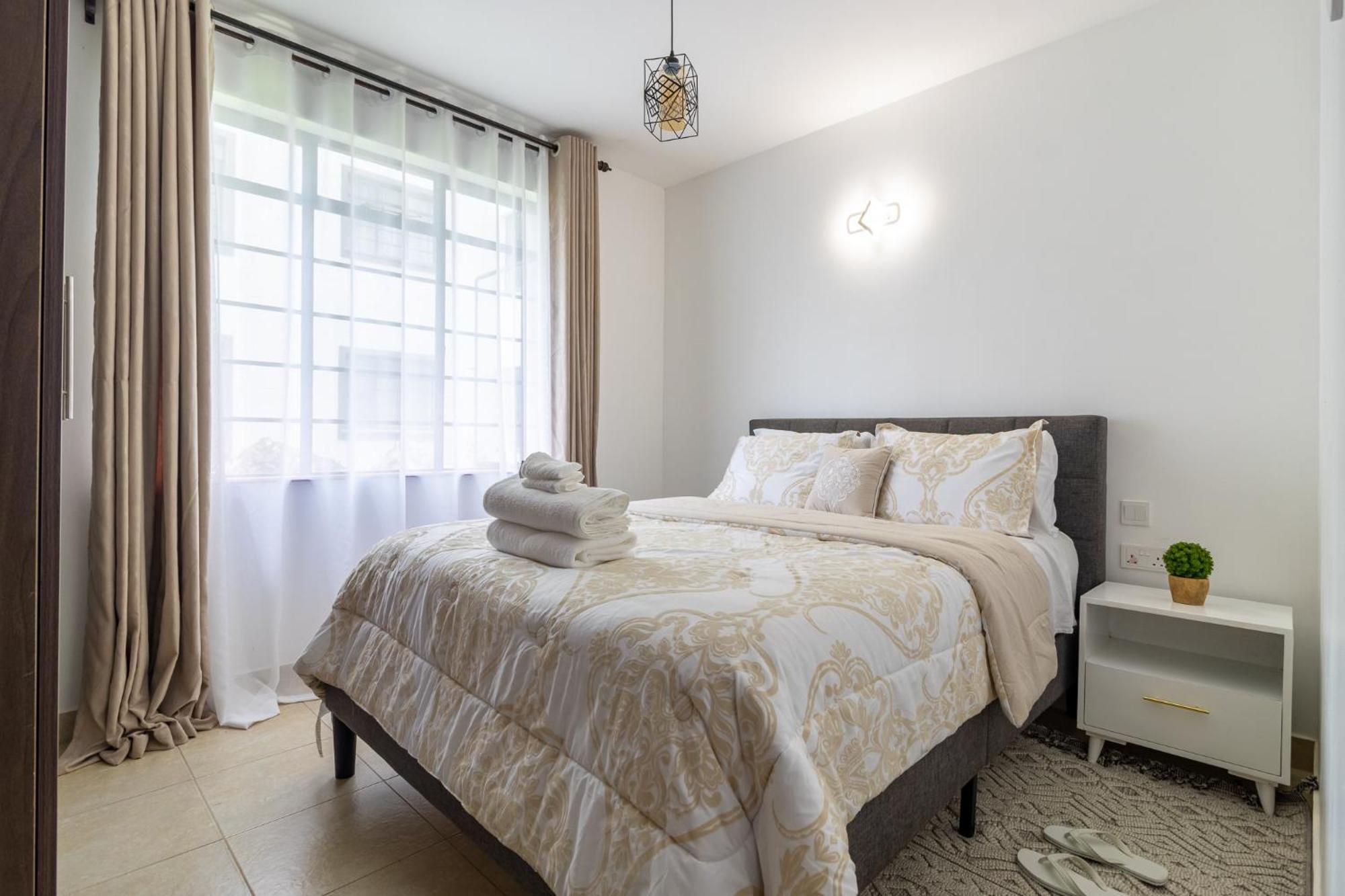 Modern 3br In Tatu With Pool Nairobi