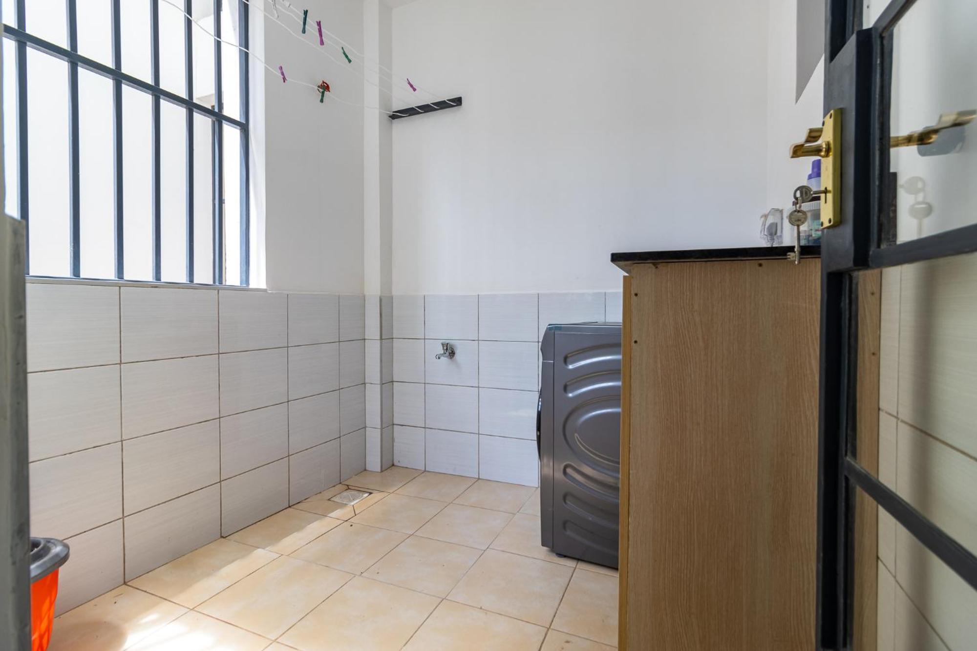 Apartment Modern 3br In Tatu With Pool Nairobi