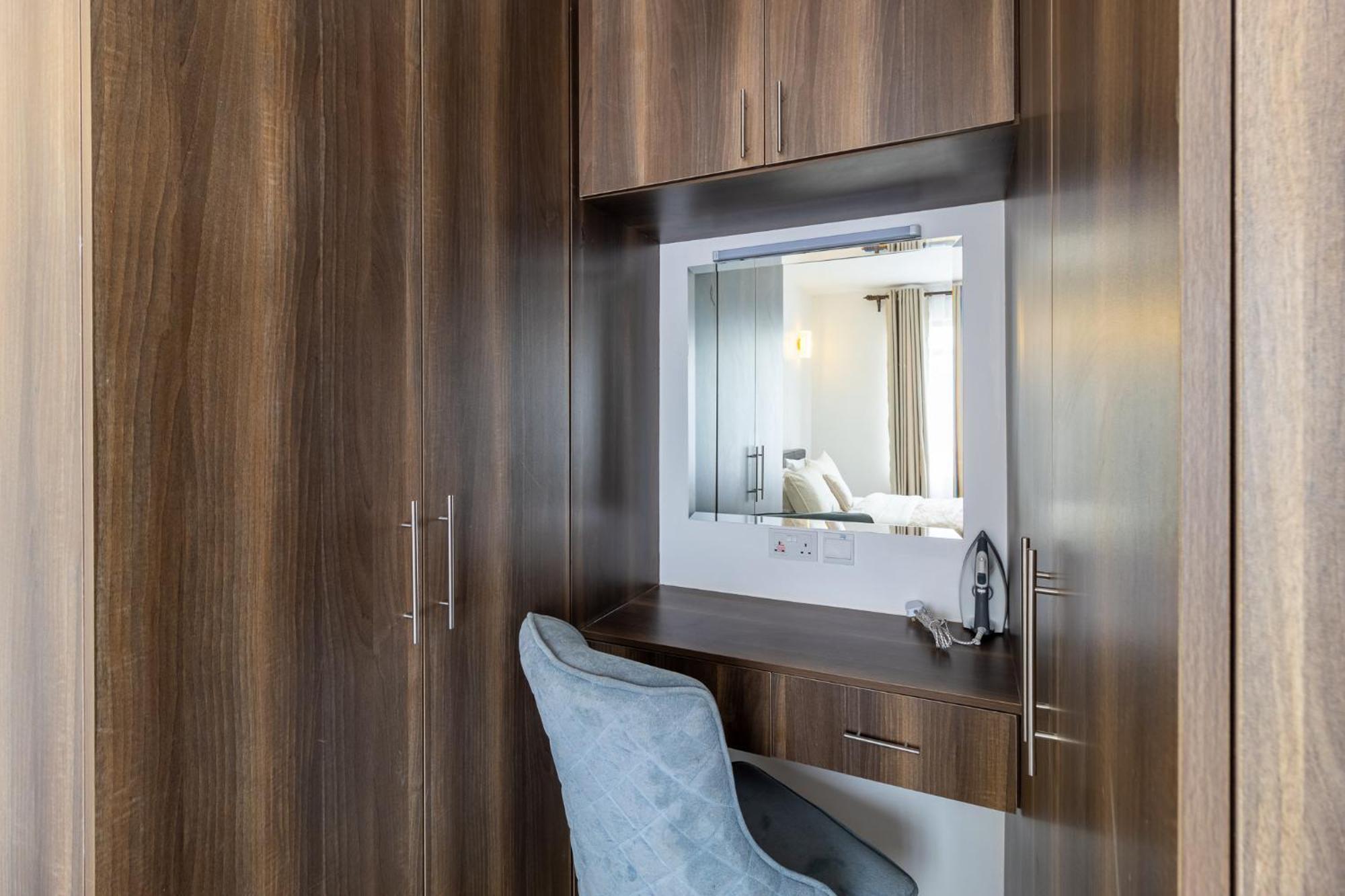 Modern 3br In Tatu With Pool Apartment Nairobi