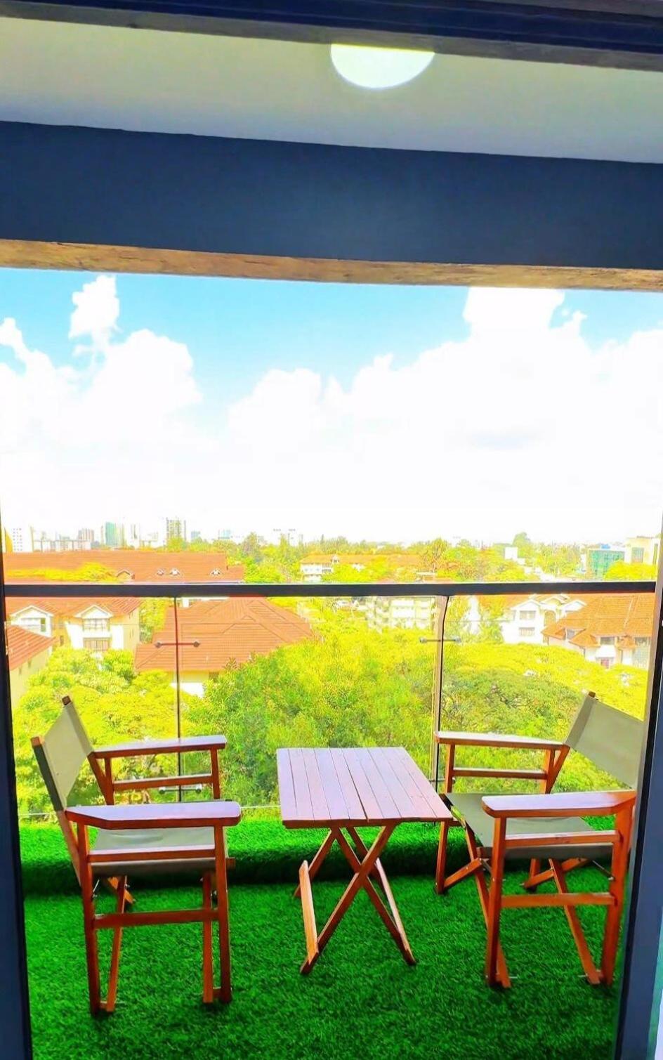 Exquisite 1bedroom At Riara One Residency Apartment,lavington Area With Heated Pool, Gym, Malls Kids Play Area,top Views,near Cbd Apartment Nairobi