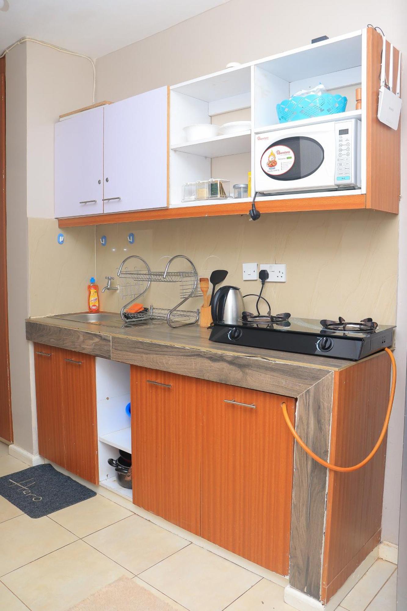 Apartment Cozy With Pool Mini Mart And Security Nairobi