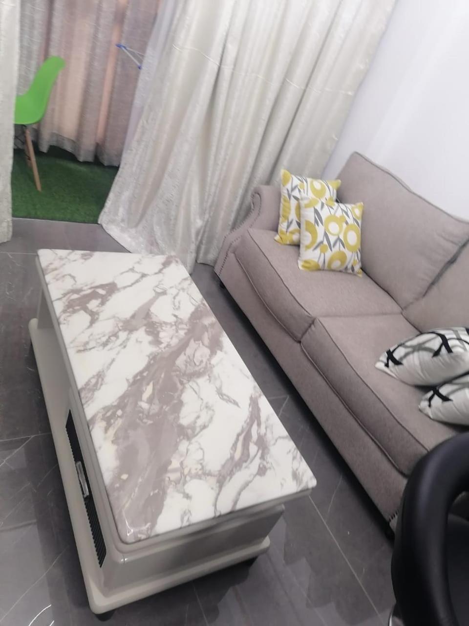 Apartment Dpfa's Elegant Fully Furnished One Bedroom Nairobi