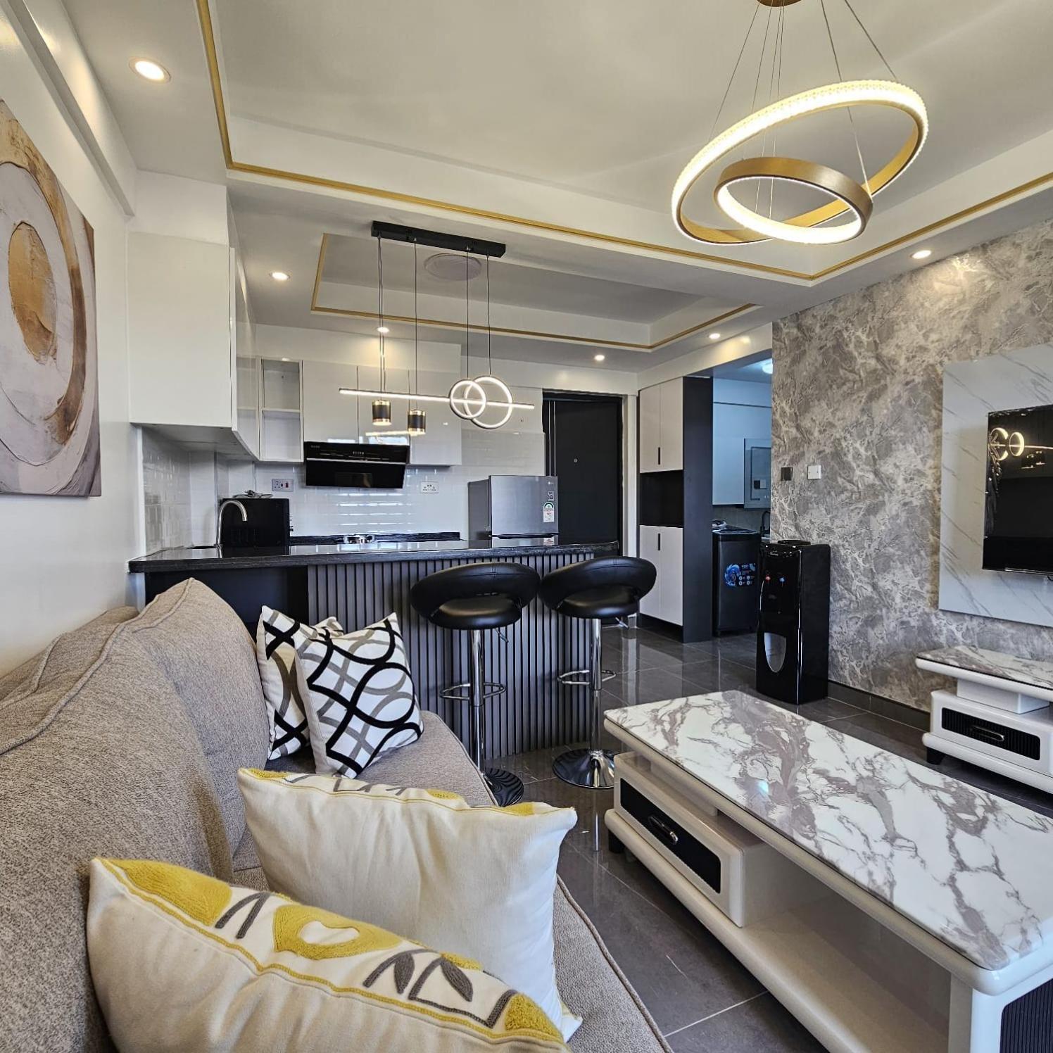 Dpfa's Elegant Fully Furnished One Bedroom
