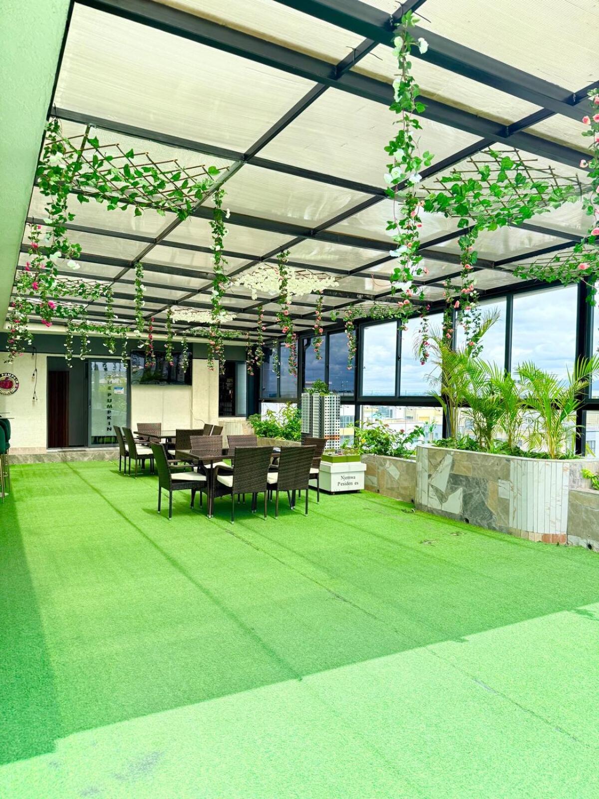 Apartment Elara & Homes *