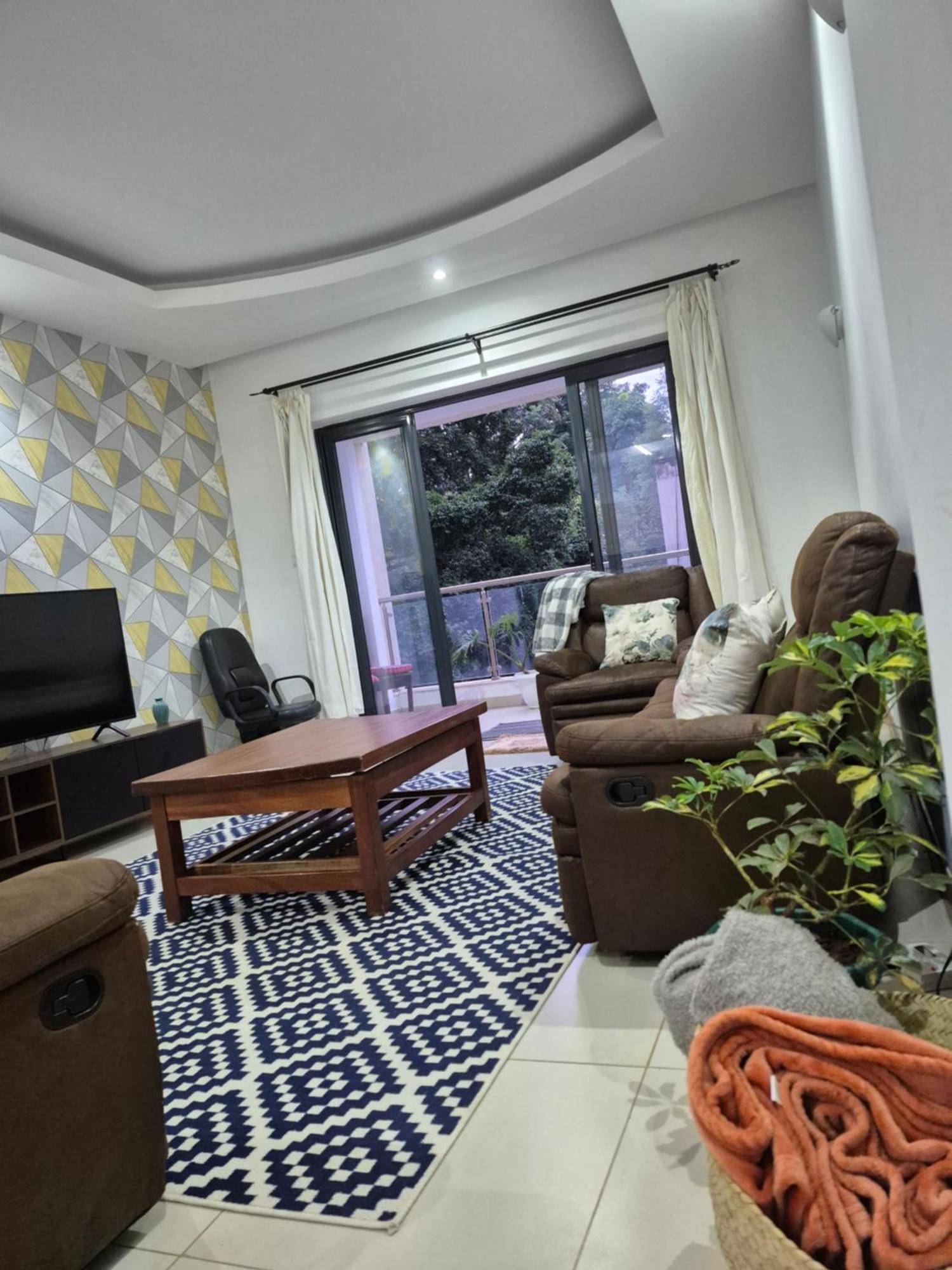 1bed Deluxe Retreat At The Centre Of Westlands With Pool & Functionional Gym Lantana Road Apartment