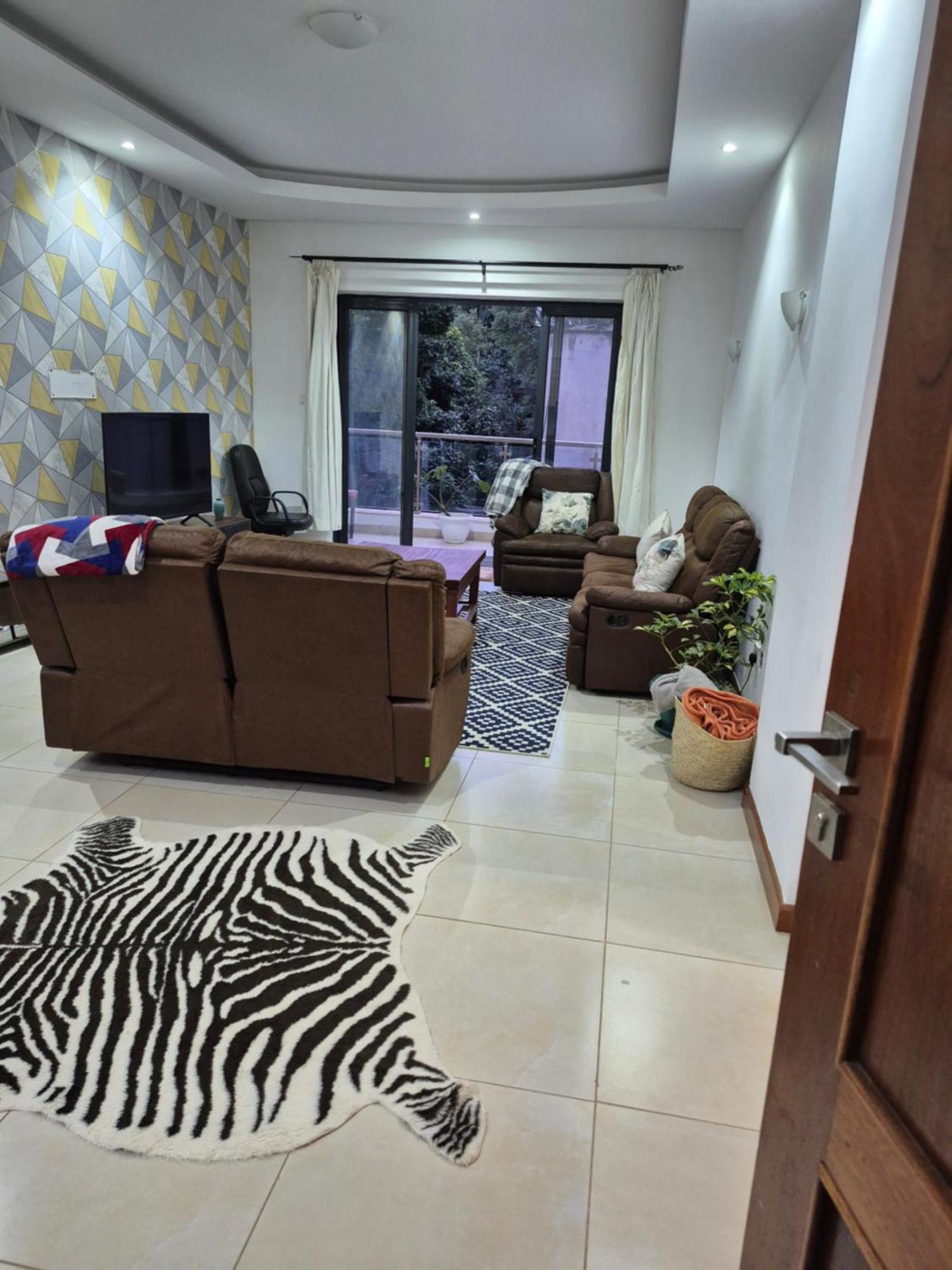 Apartment 1bed Deluxe Retreat At The Centre Of Westlands With Pool & Functionional Gym Lantana Road *