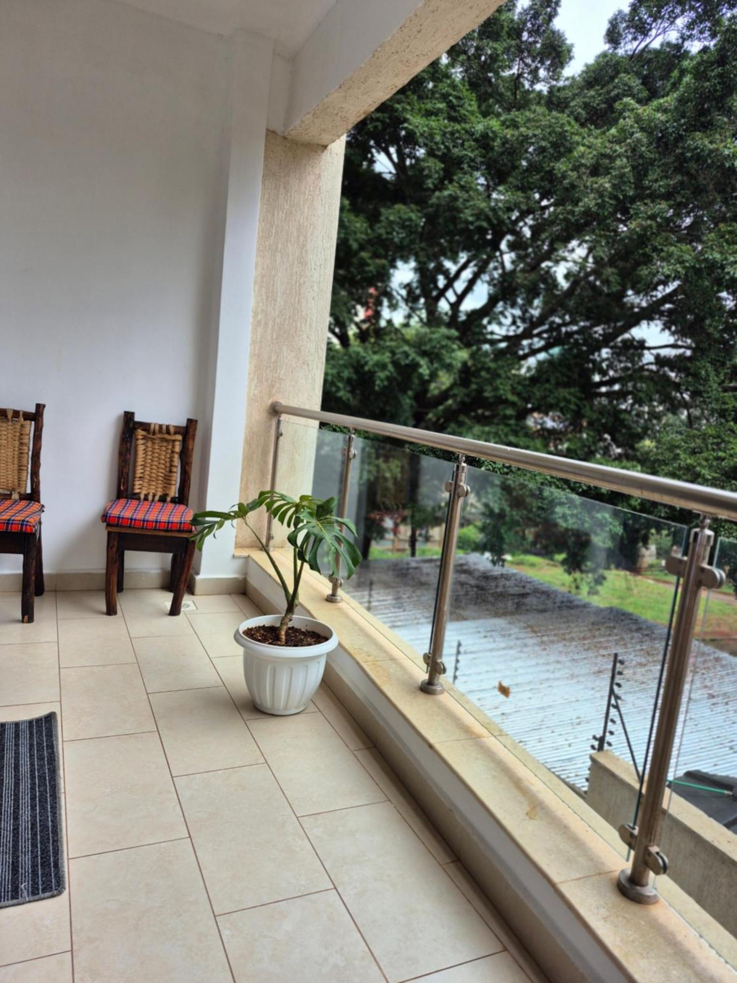 1bed Deluxe Retreat At The Centre Of Westlands With Pool & Functionional Gym Lantana Road Apartment *